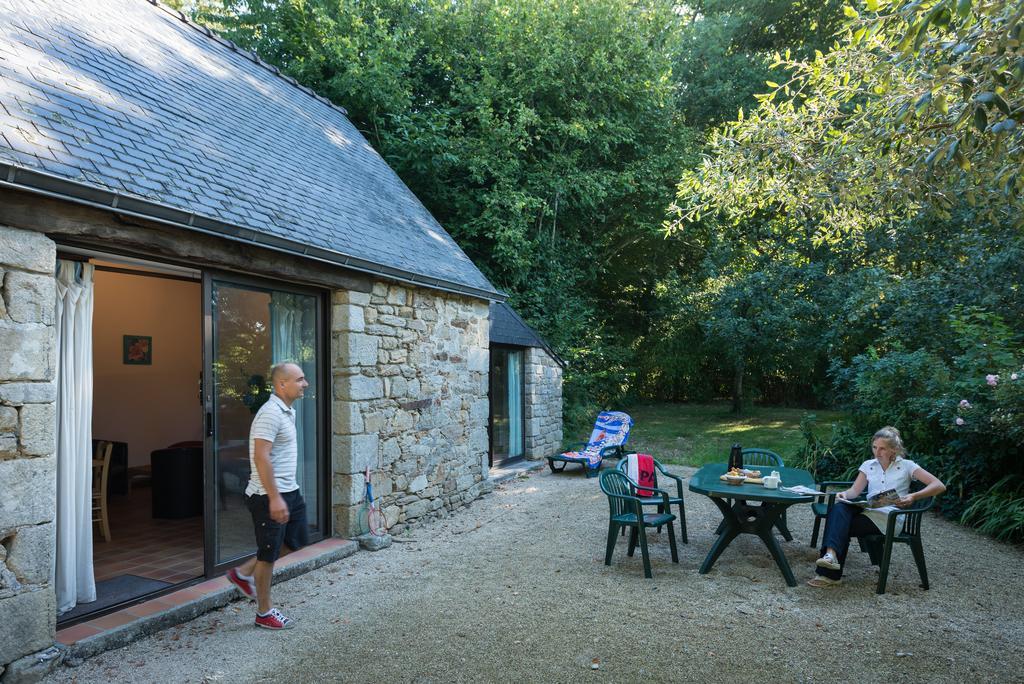 ホテル Domaine De L'Orangerie De Lanniron カンペール 部屋 写真
